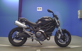 DUCATI MONSTER 696 M500A