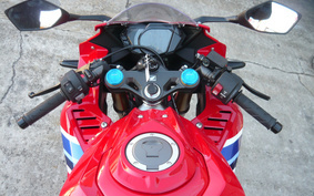 HONDA CBR250RR ABS MC51