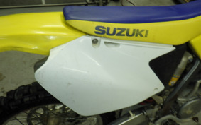 SUZUKI RM125