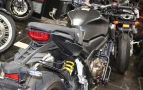 HONDA CB650R 2023 RH03