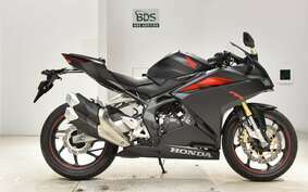 HONDA CBR250RR A MC51