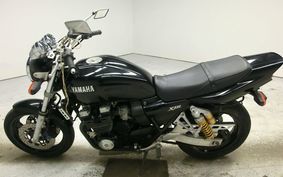 YAMAHA XJR400 R 2001 RH02J