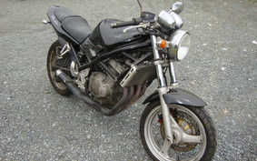 SUZUKI BANDIT 250 GJ74A