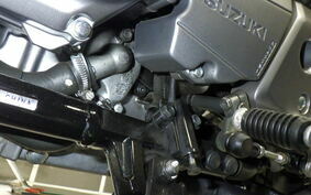 SUZUKI GSR250