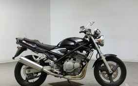 SUZUKI BANDIT 250 GJ77A