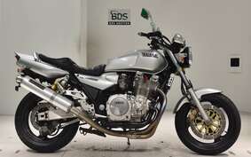 YAMAHA XJR1300 1998 RP01J