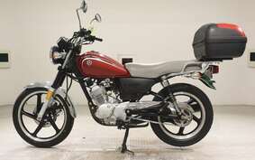 YAMAHA YB125SP