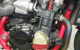 HONDA CB1300SB SUPER BOLDOR A 2006 SC54