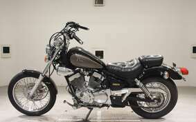 YAMAHA VIRAGO 250 3DM