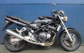 SUZUKI BANDIT 250 V GJ77A