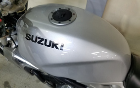 SUZUKI GSX250FX ZR250C