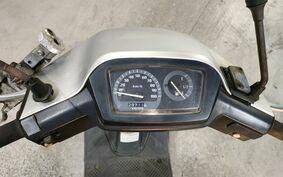 SUZUKI ADDRESS V100 CE13A