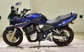 SUZUKI BANDIT 1200 S 2001 GV77A