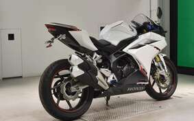 HONDA CBR250RR A MC51