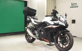 SUZUKI GSX250RA DN11A