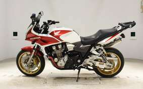 HONDA CB1300SB SUPER BOLDOR A 2005 SC54