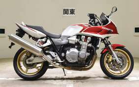 HONDA CB1300SB SUPER BOLDOR A 2006 SC54