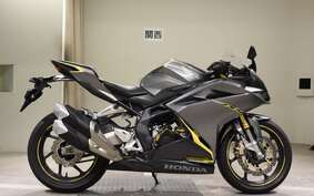 HONDA CBR250RR A MC51