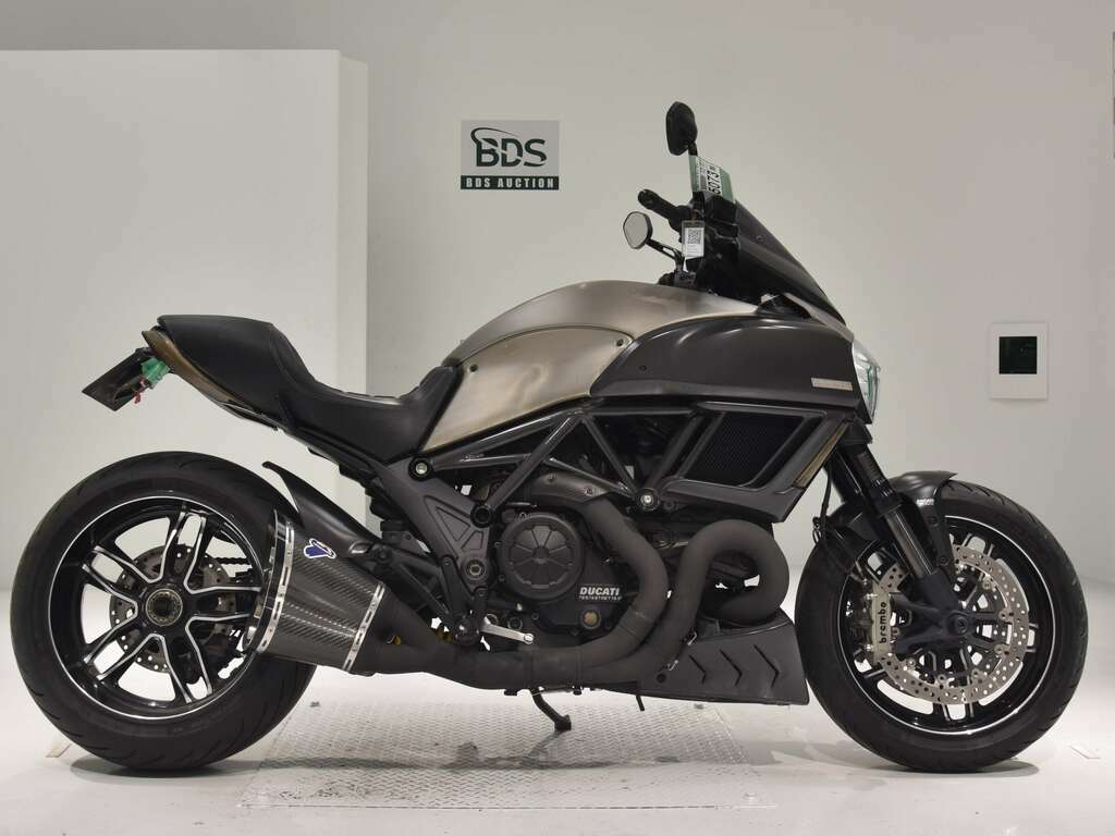 РњРѕС‚РѕС†РёРєР» Ducati Diavel 2020