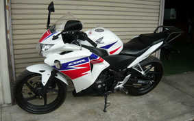 HONDA CBR250R MC41