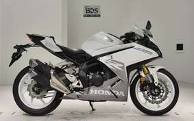 HONDA CBR250RR A MC51