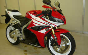 HONDA CBR600RR 2012 PC40