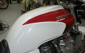 HONDA CB1300SF SUPER FOUR 2002 SC40