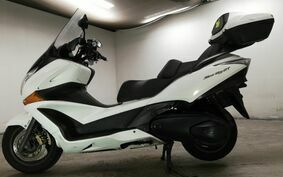 HONDA SILVER WING 400 GT 2010 NF03