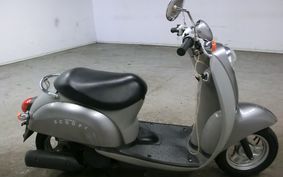 HONDA CREA SCOOPY I AF55