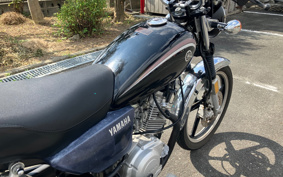 YAMAHA YB125SP PCJL
