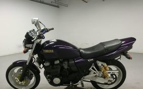 YAMAHA XJR400 R 2002 RH02J