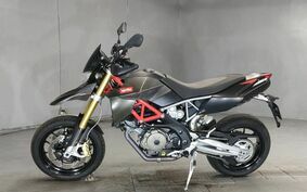 APRILIA ドルソデユーロ750 ファクトリー 2011 SM