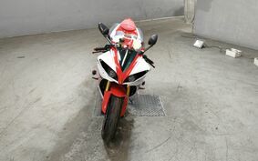 YAMAHA YZF-R1 2013 RN23E