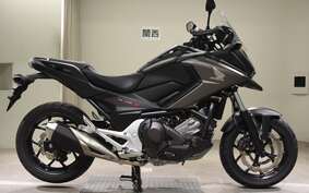 HONDA NC750X D Limited RC90