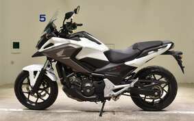 HONDA NC750X DCT LD EP RC90