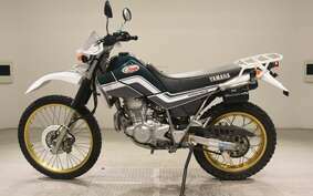 YAMAHA SEROW 225 Gen.3 DG08J