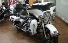 HARLEY FLHTCU Ultra Classic Electra Glide 2008 FC4