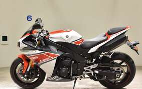 YAMAHA YZF-R1 2010 RN23