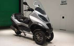 PIAGGIO MP3 250