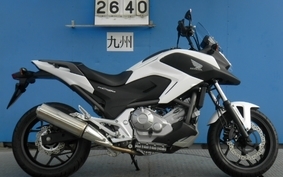 HONDA NC 700 X A RC63