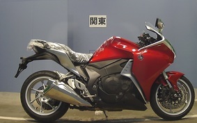 HONDA VFR1200F 2010 SC63