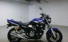 YAMAHA XJR1300 2002 RP03J