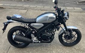 YAMAHA XSR125