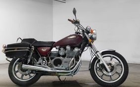 YAMAHA XS750 1J7