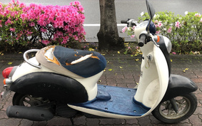 HONDA CREA SCOOPY AF55