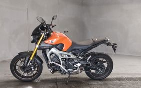 YAMAHA MT-09 RN34J