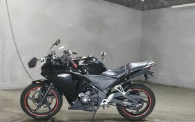 HONDA CBR250R MC41