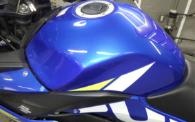 SUZUKI GSX250R