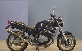 KAWASAKI BALIUS 250 Gen.2 2002 ZR250B