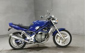 SUZUKI BANDIT 250 GJ74A